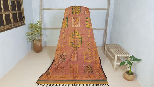 Vintage Boujaad rug, 260 x 160 cm || 8.53 x 5.25 feet