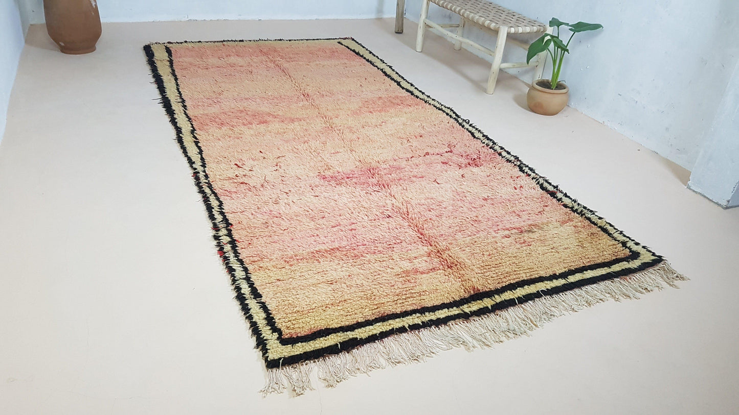 Vintage Boujaad rug, 325 x 160 cm || 10.66 x 5.25 feet