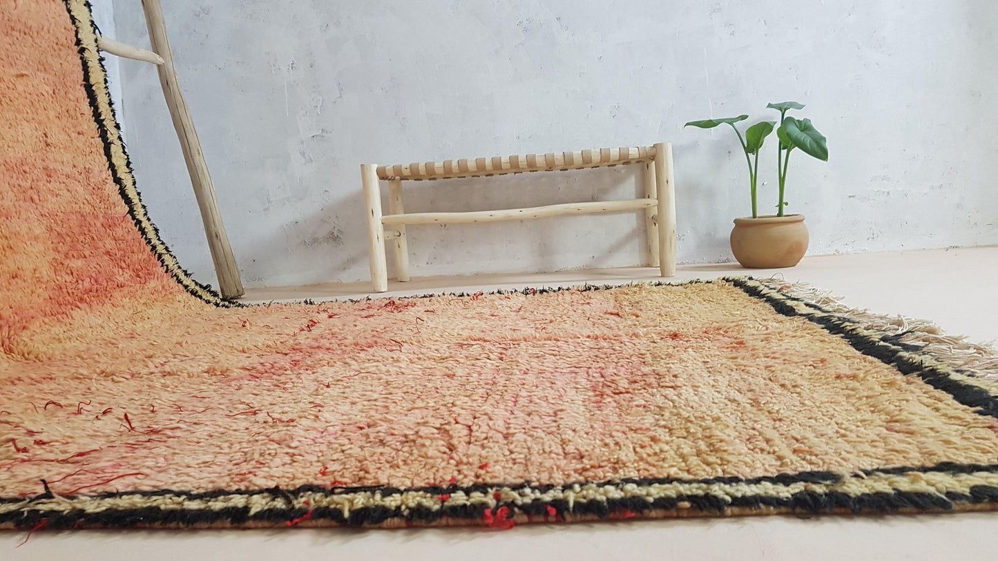 Vintage Boujaad rug, 325 x 160 cm || 10.66 x 5.25 feet