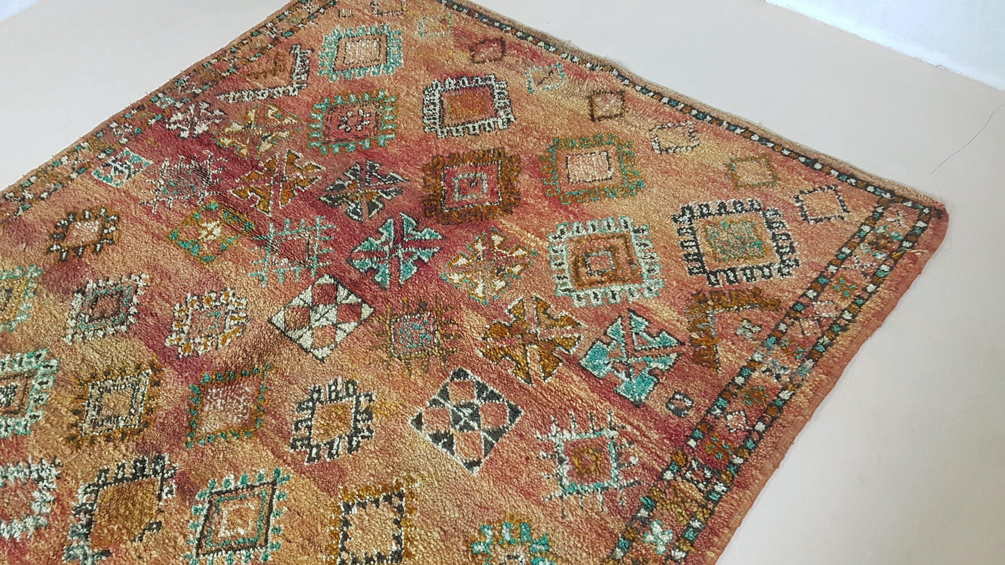 Vintage Boujaad rug, 320 x 180 cm || 10.5 x 5.91 feet