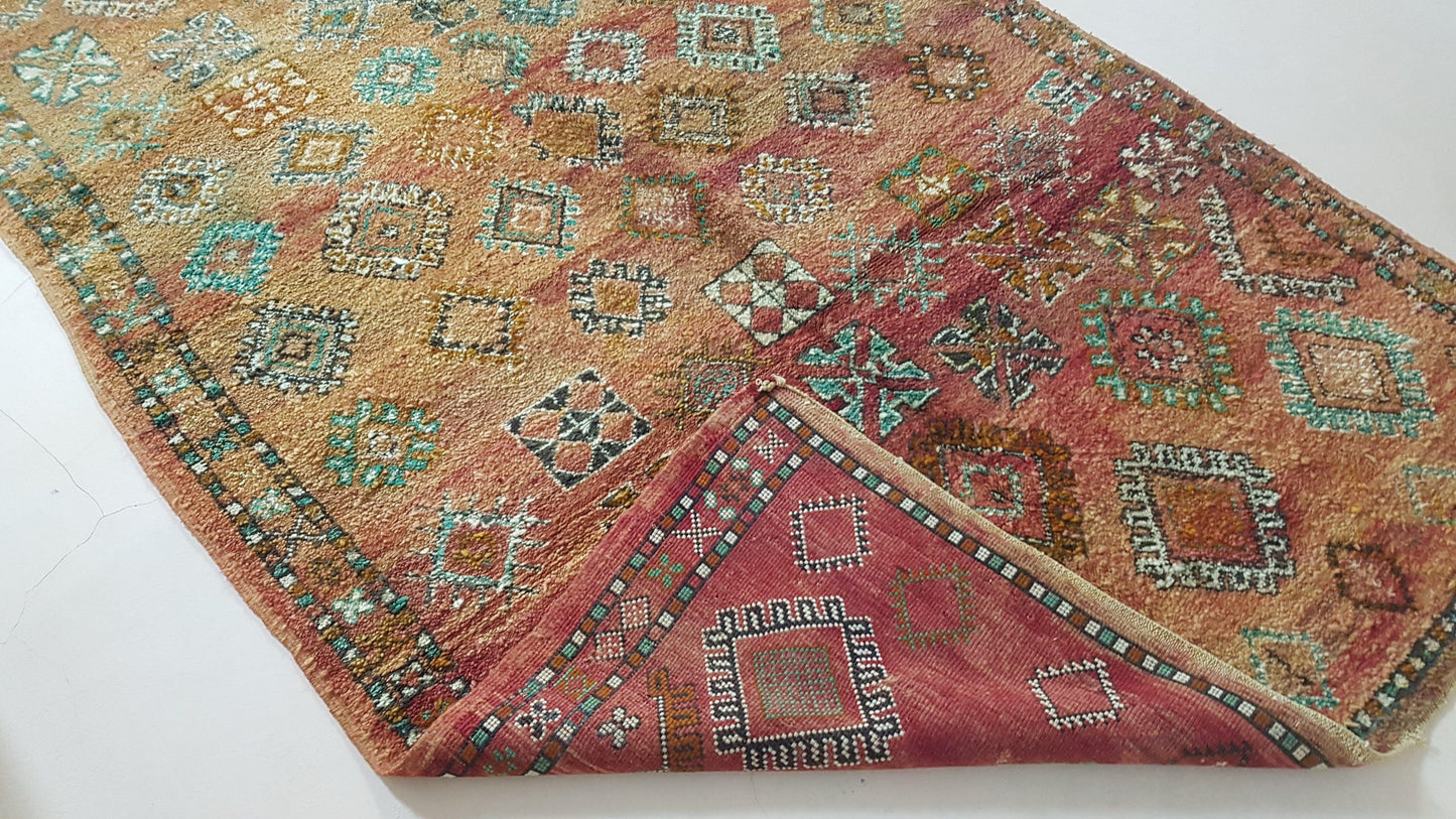 Vintage Boujaad rug, 320 x 180 cm || 10.5 x 5.91 feet