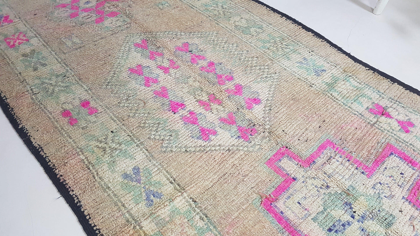 Vintage Boujaad rug, 355 x 155 cm || 11.65 x 5.09 feet