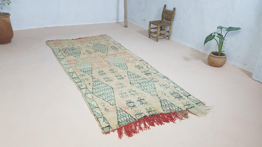 Vintage Boujaad rug, 260 x 115 cm || 8.53 x 3.77 feet