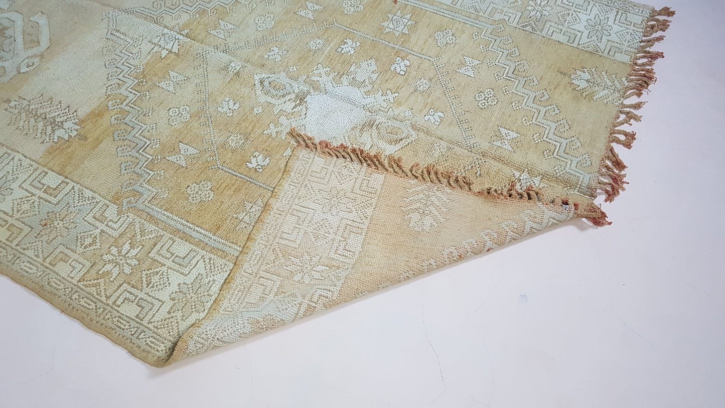 Vintage Boujaad rug, 330 x 190 cm || 10.83 x 6.23 feet