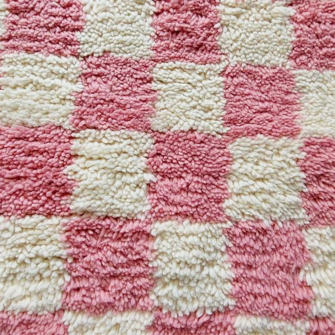 Checkered Wool Rug - Pink & White - handmade - vintage style