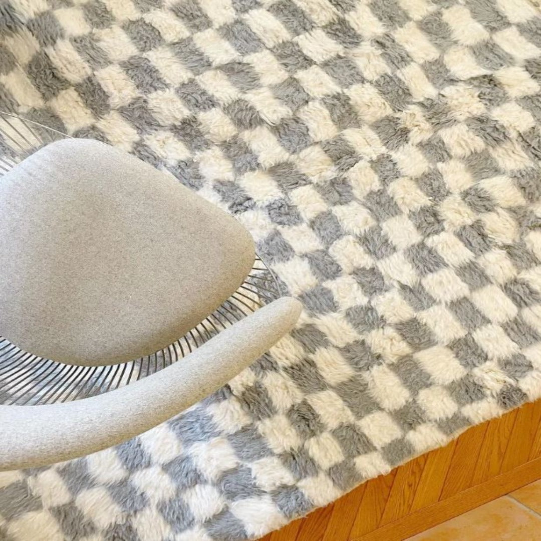 Checkered Wool Rug Handmade - Grey & White - Vintage Style - Design