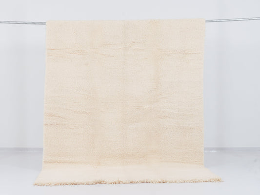 BEN Warain Design- White  rug-Handmade rug- Wool rug - 258 x 163 cm MODEL BW009- 244 x 151 cm