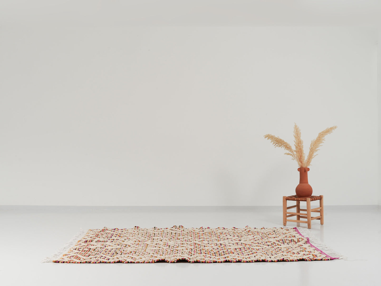 Tapis berbère Kelim Nr. 2663 – Nadel – 235 x 145 cm