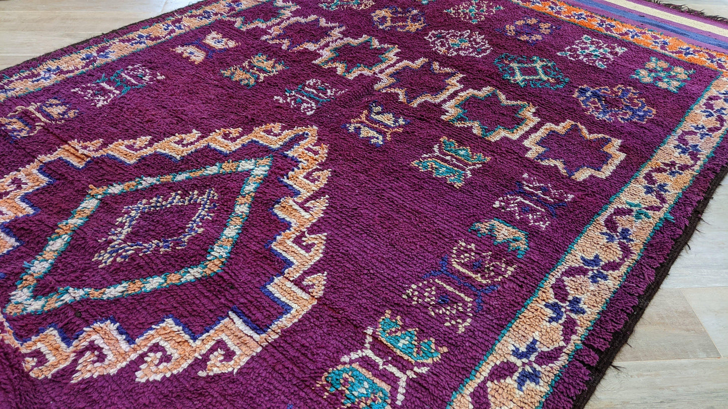 Vintage Boujaad rug, 510 x 210 cm || 16.73 x 6.89 feet