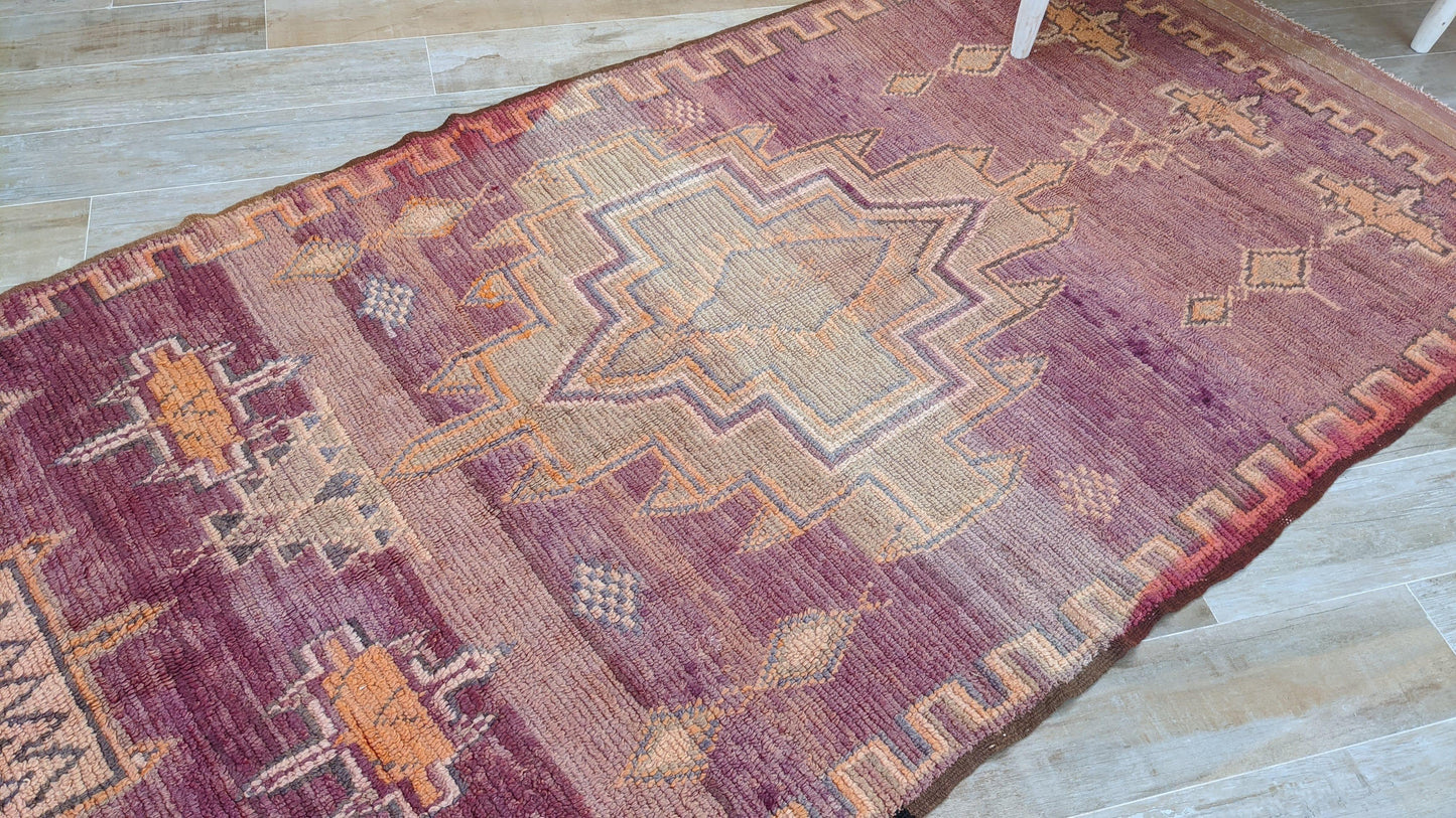 Vintage Boujaad rug, 315 x 150 cm || 10.33 x 4.92 feet