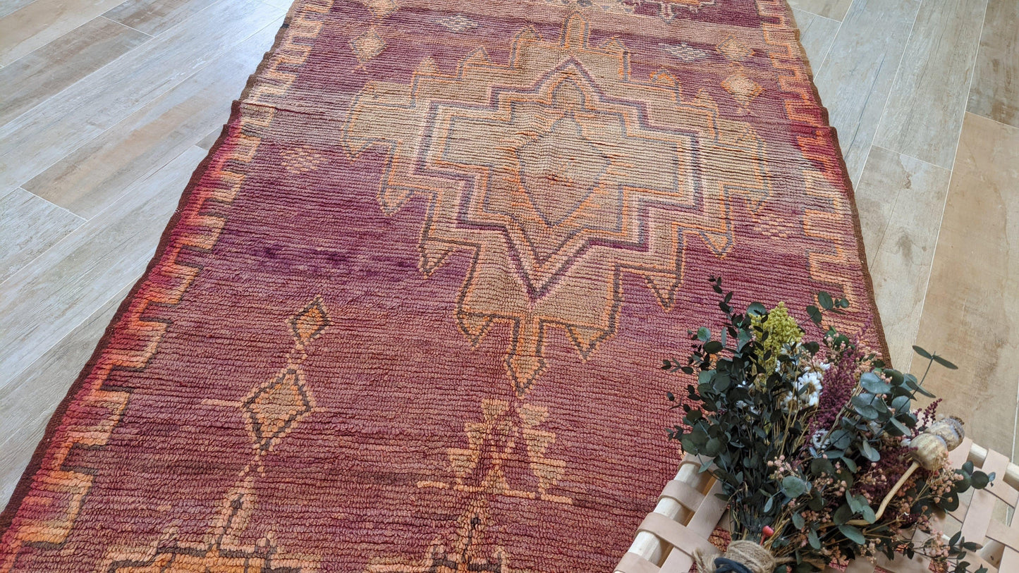 Vintage Boujaad rug, 315 x 150 cm || 10.33 x 4.92 feet