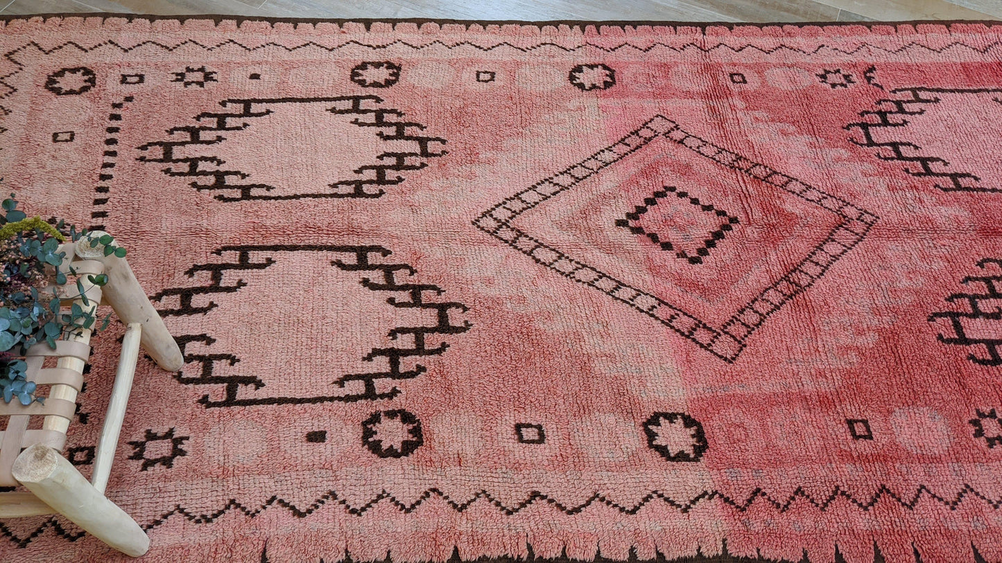 Vintage Boujaad rug, 415 x 155 cm || 13.62 x 5.09 feet