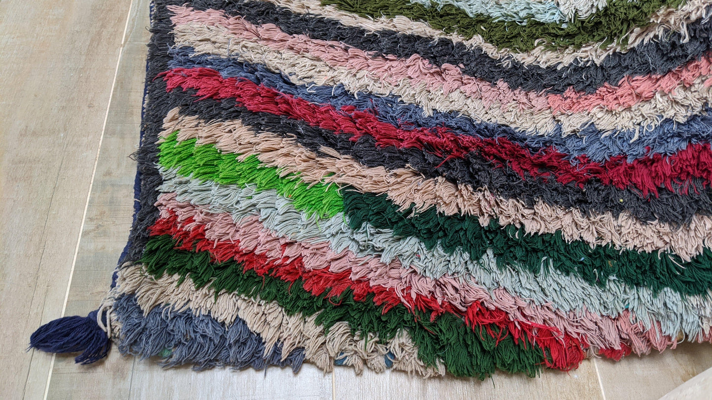 Vintage Boucherouite Rug - 120 x 90 cm || 3.94 x 2.95 feet