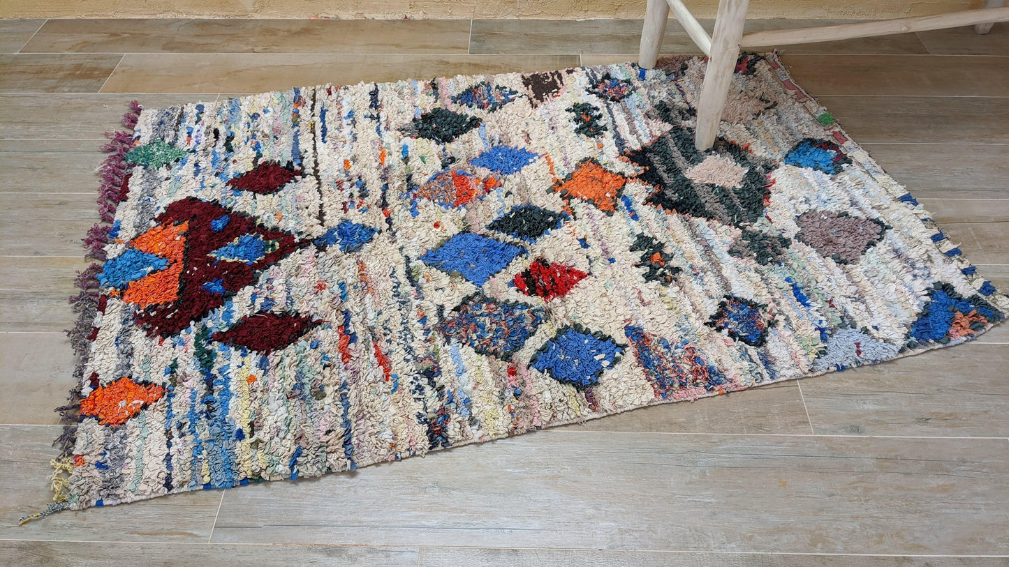 Vintage Boucherouite Rug - 165 x 110 cm || 5.41 x 3.61 feet