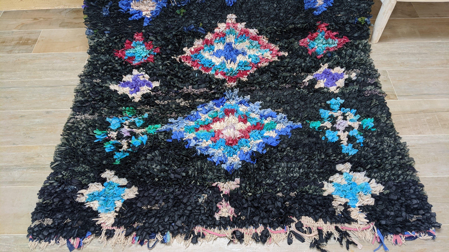 Vintage Boucherouite Rug - 215 x 145 cm || 7.05 x 4.76 feet