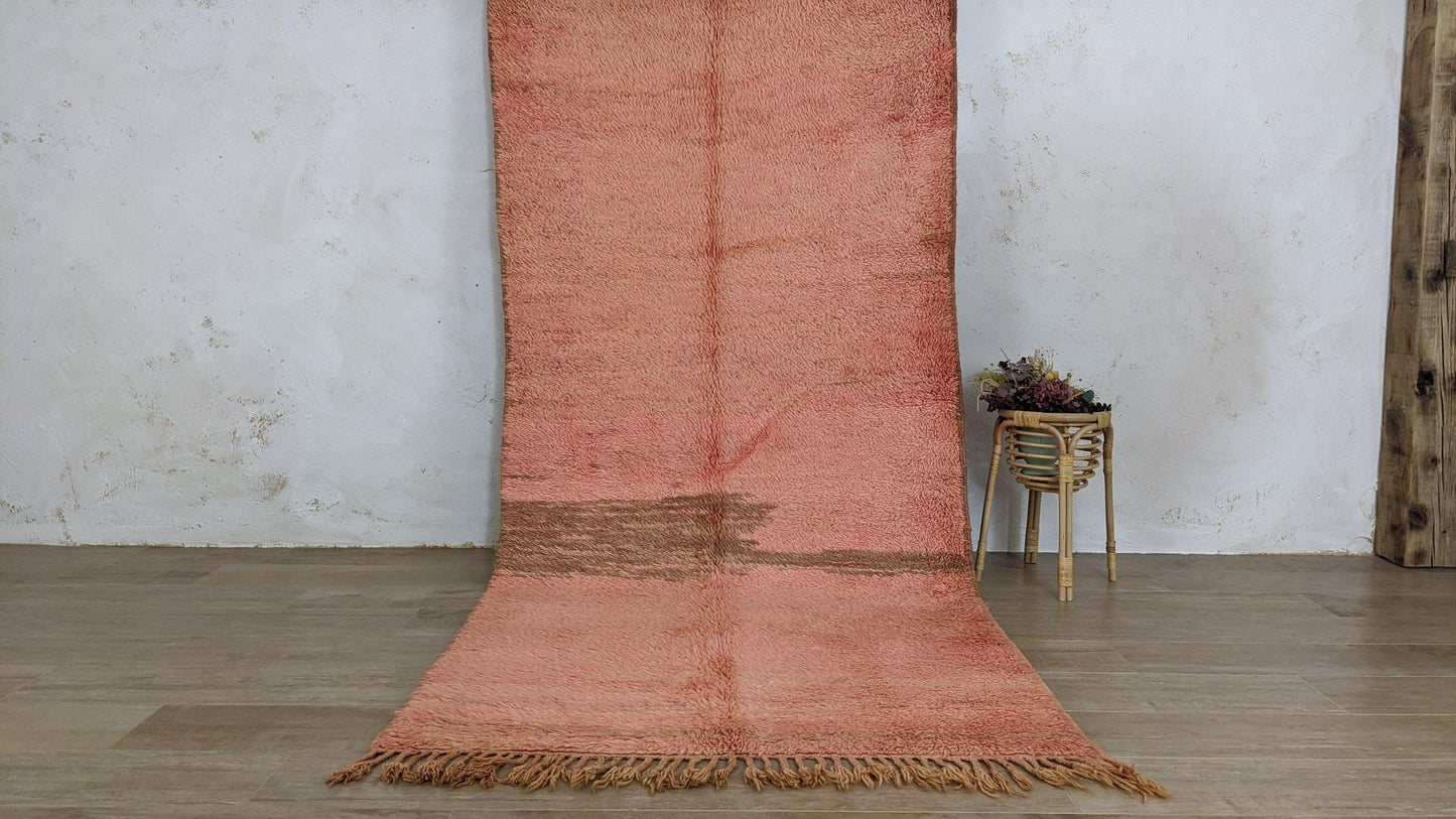 Vintage Boujaad rug, 255 x 115 cm || 8.37 x 3.77 feet