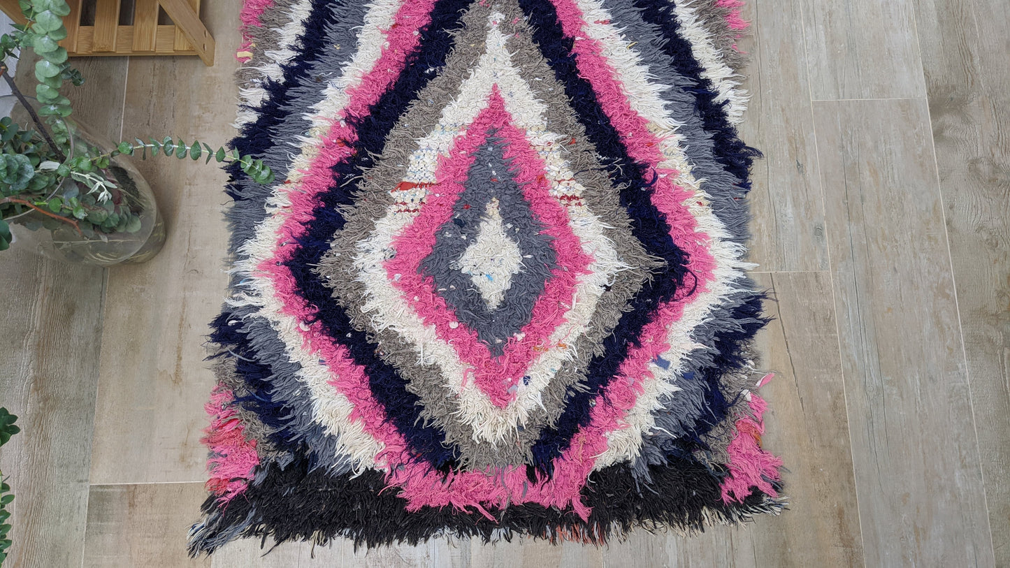 Vintage Berber Rug - 200 x 85 cm || 6.56 x 2.79 feet