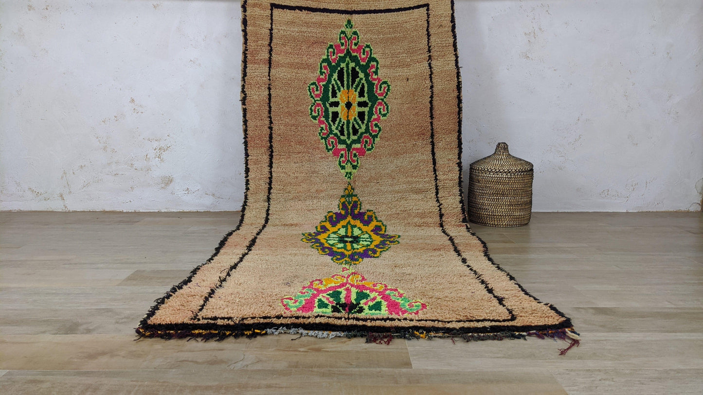 Vintage Boujaad rug, 250 x 110 cm || 8.2 x 3.61 feet