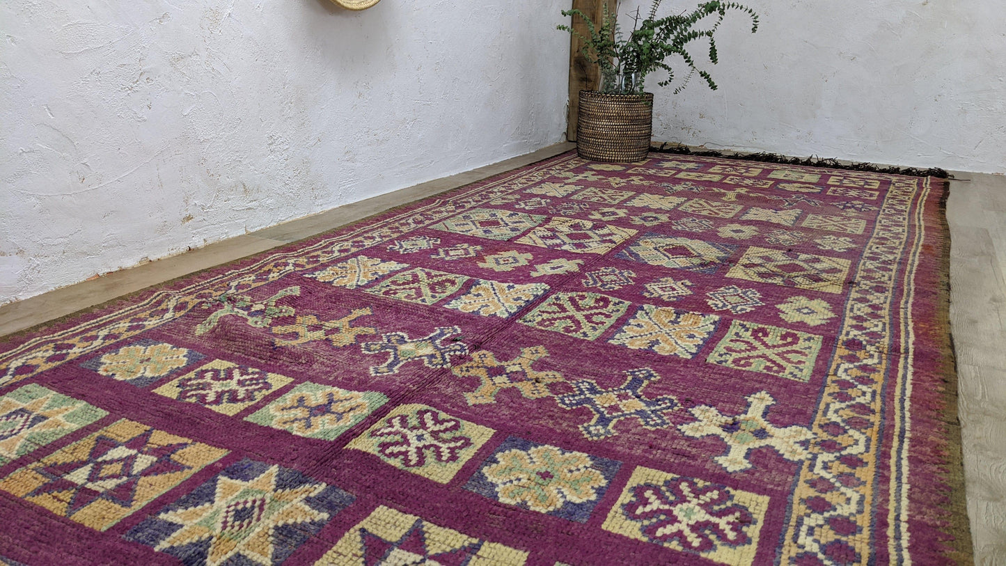 Vintage Boujaad rug, 335 x 150 cm || 10.99 x 4.92 feet