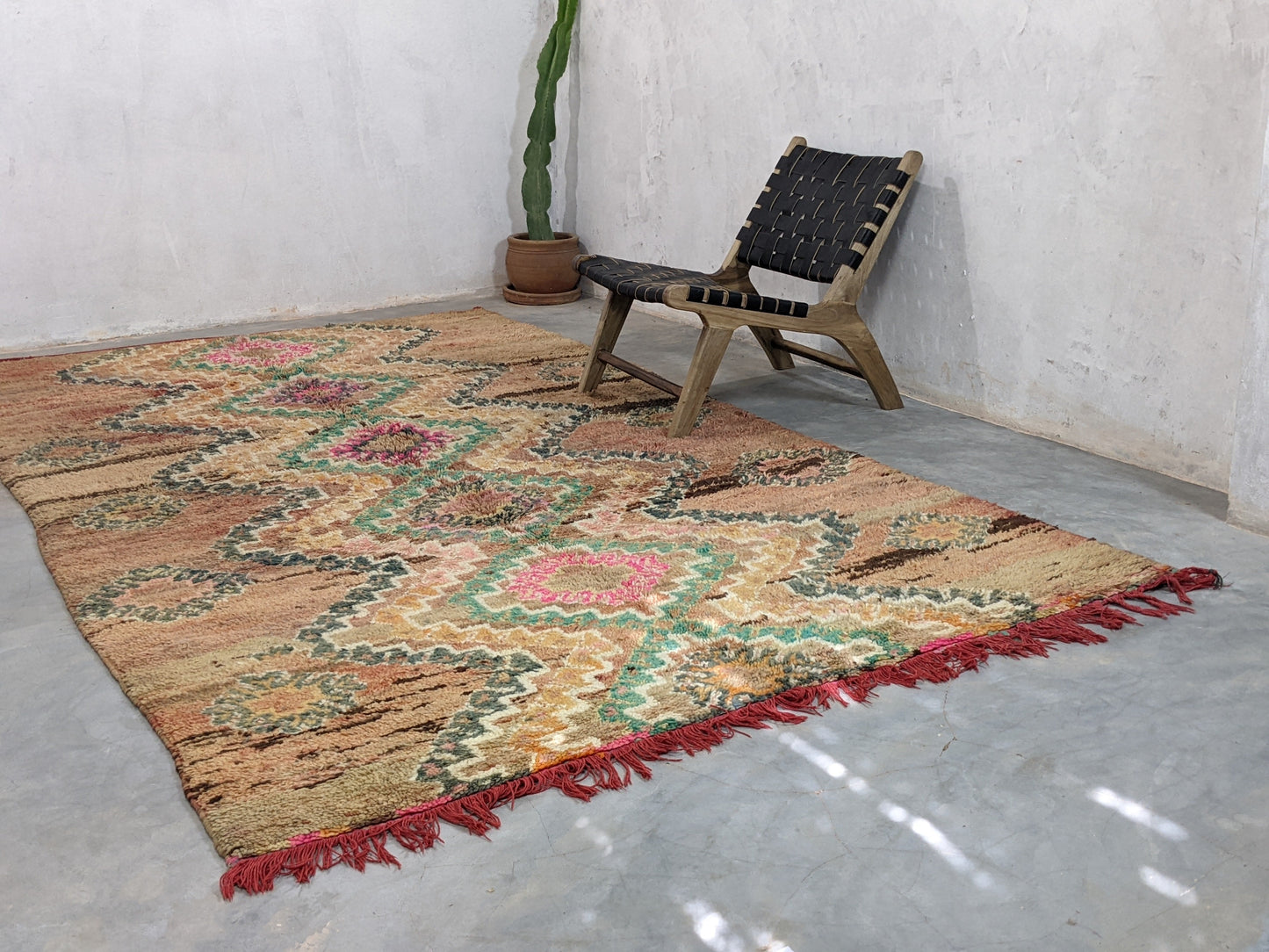 Vintage 1970s Handwoven Boujaad Rug, 335 x 170 cm || 10,99 x 5,58 feet, V-7503