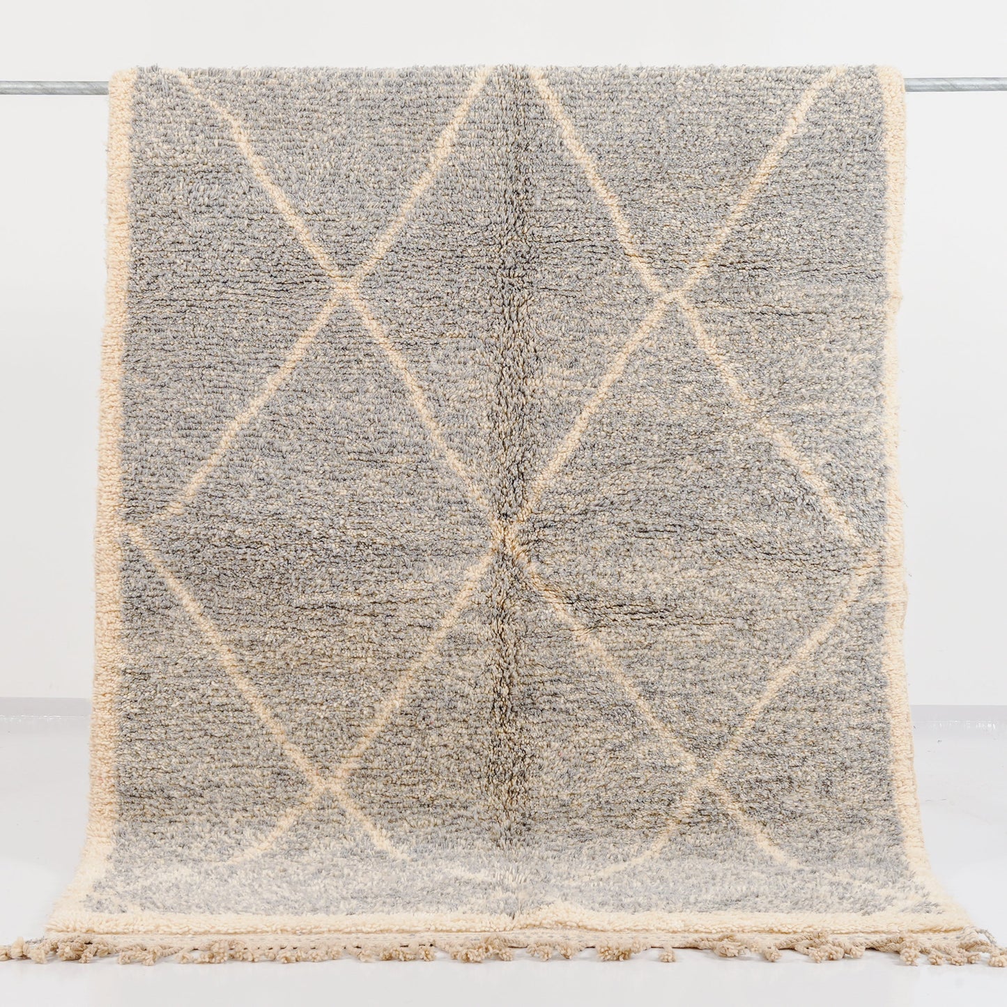 BEN Warain Design- White Black rug- Grey Diamonds - Handmade rug- Wool rug - 240 x 164 cm MODEL BW006