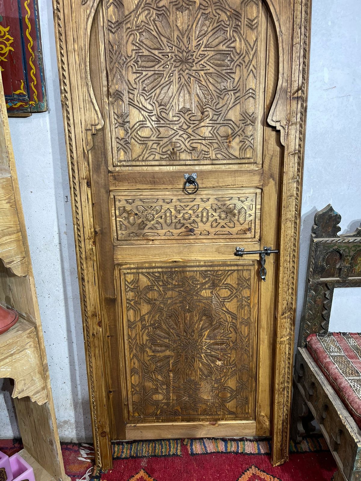 Timeless Elegance: Handcrafted Vintage-Style Moroccan Doors