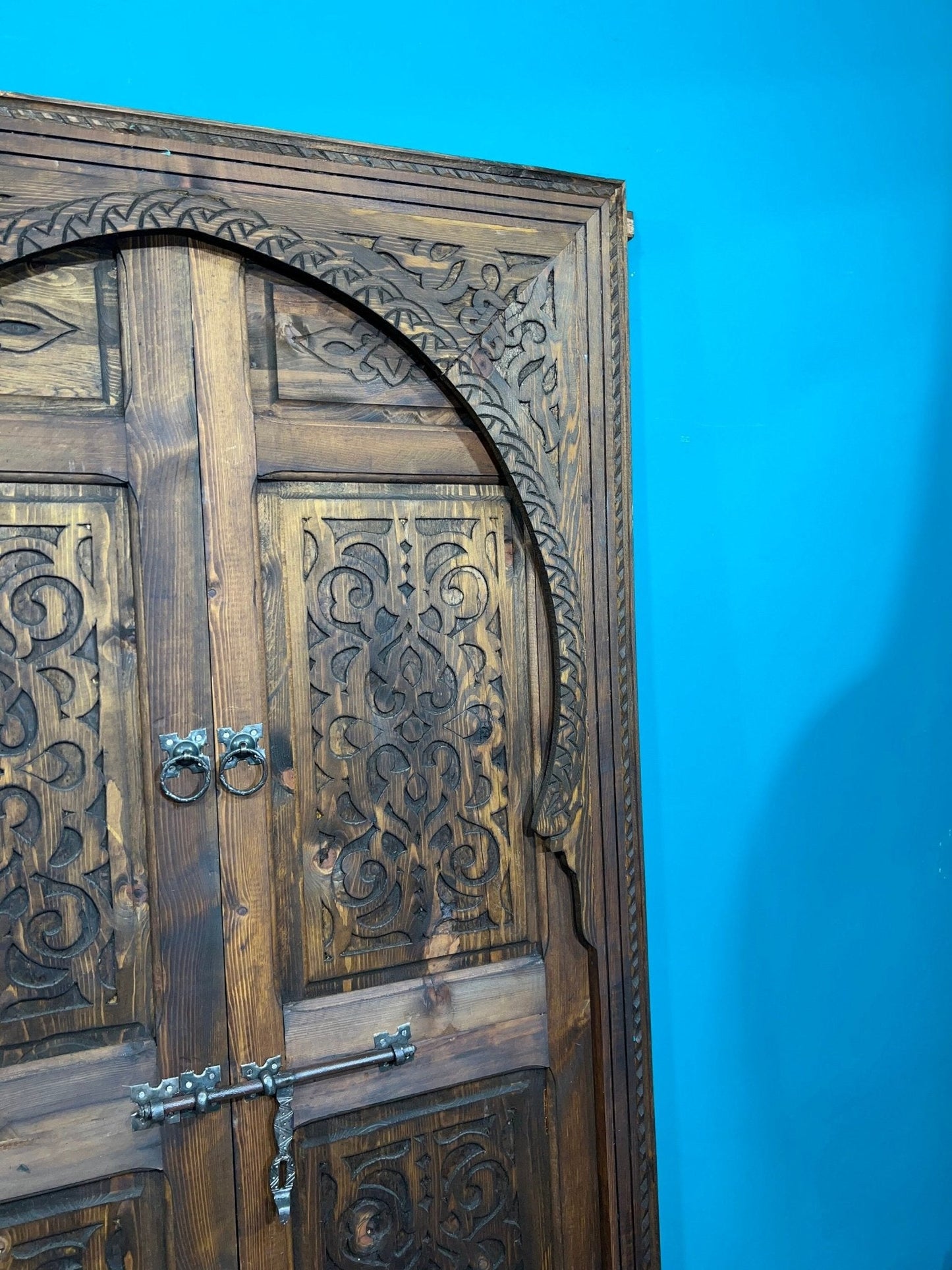 Wooden Double Carved Door , Amazing front door sale  Hand-Carved Geometric Moroccan Door - Authenticity & Customization