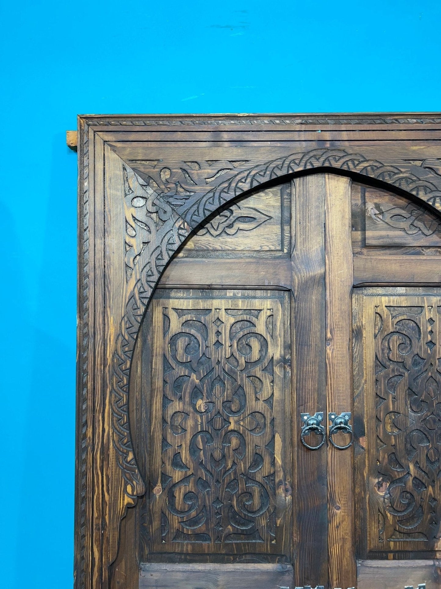 Wooden Double Carved Door , Amazing front door sale  Hand-Carved Geometric Moroccan Door - Authenticity & Customization